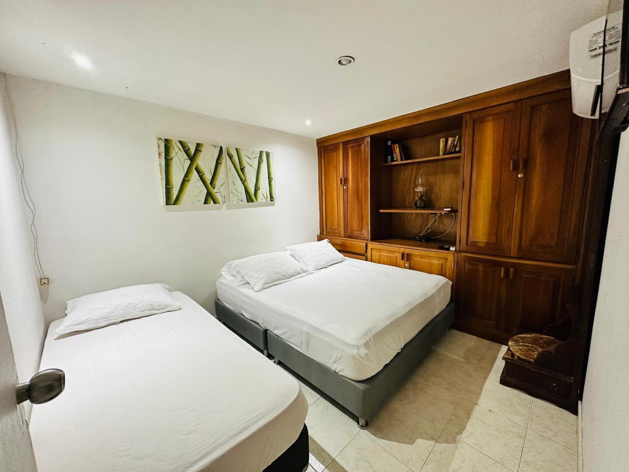 Apartamento Alvarez Картахена Экстерьер фото