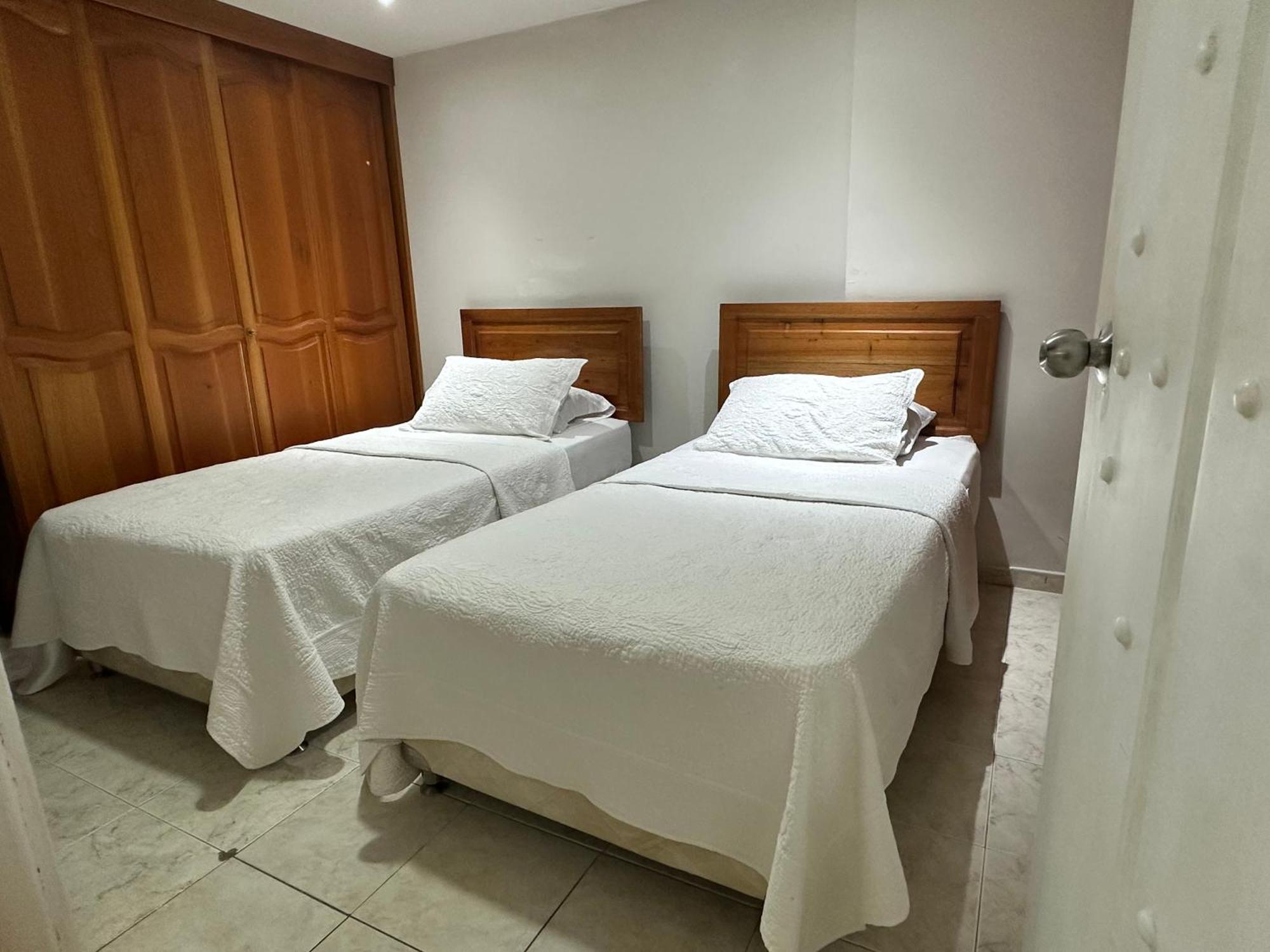 Apartamento Alvarez Картахена Экстерьер фото